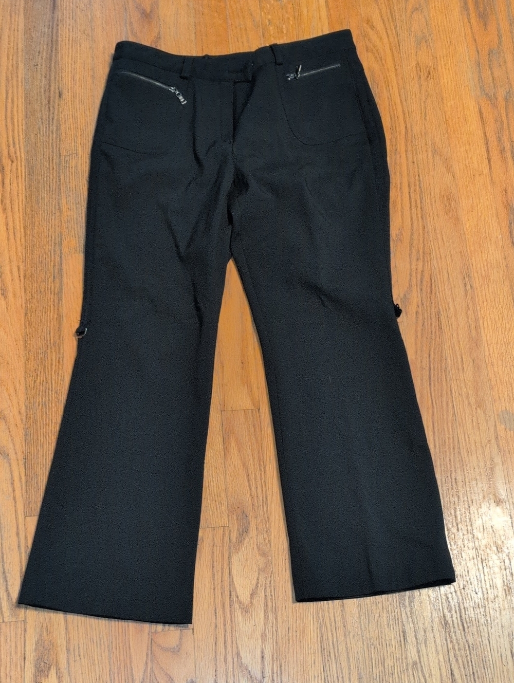 Vogue Black Men's Wide-Leg Trousers with Zip Pocket Accents